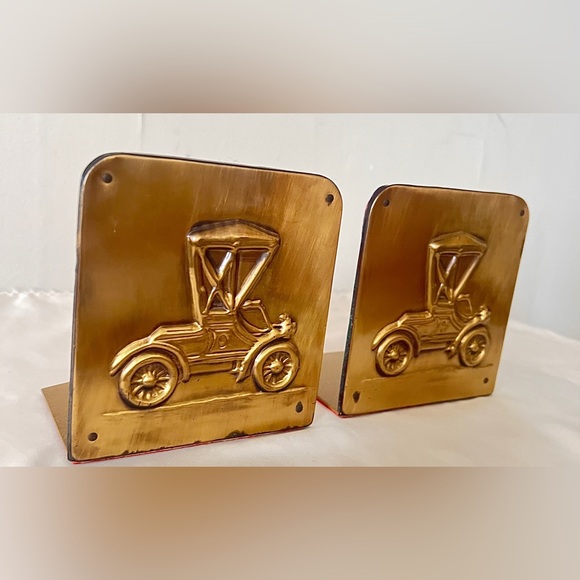 Vintage Car Bookends, Solid Brass, Antique Model T, Gifts for Him 5”L x 3”D - Picture 7 of 7